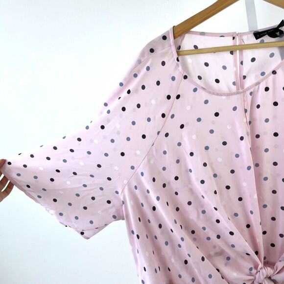 NWT LANE BRYANT 28 Plus Polka Dot Keyhole Blouse Short Sleeve Top Side Tie Pink - Picture 3 of 8